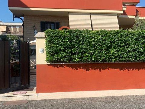 Villa in Via Giarre, 131, Borghesiana - Finocchio, Roma