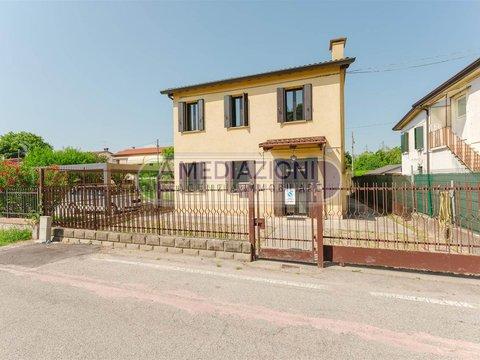 Casa indipendente in Via Enrico Toti, 15, Ballò, Mirano