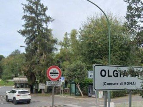 Quadrilocale in Largo Olgiata, 15, Olgiata, Roma