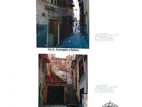 Quadrilocale in Via San Arcangelo a Baiano, 91, Mercato-Pendino, Napoli