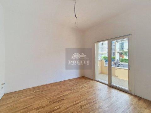 Bilocale in Via Padre Diodato Prestini, 25, Zona Ospedale, Empoli