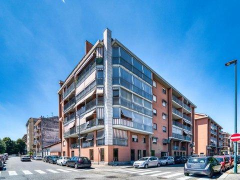 Trilocale in Via Emilio Bongiovanni, 9, Borgo Vittoria, Torino