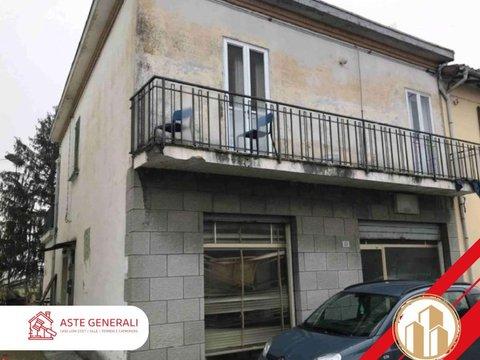 Casa indipendente in via Sant' Elena, 22, Molinella
