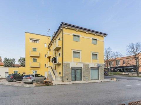 Trilocale in Strada Statale Porrettana, 382 -380, Malalbergo