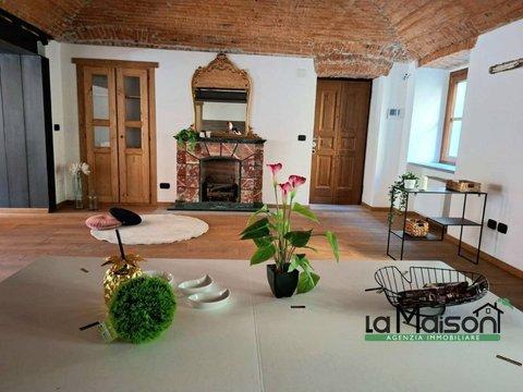 Appartamento in via Cattedrale, 3, Ivrea