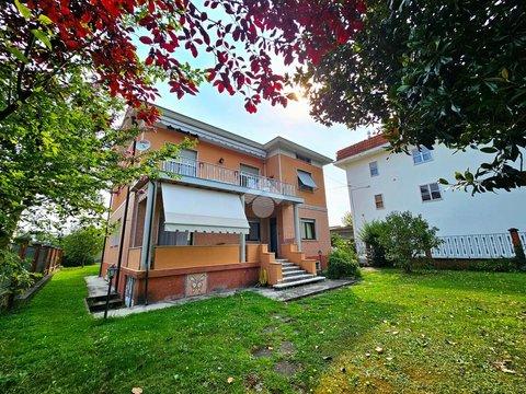 Villa in Via San Firmino, 1, Cafasse