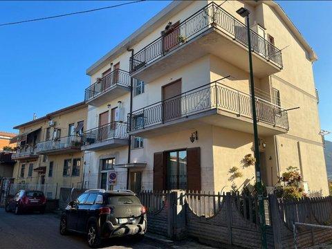 Trilocale in Colle S. Antonio, 7, Colleferro