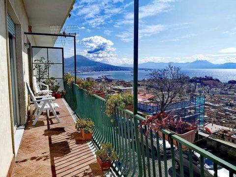 Appartamento in Via Filippo Palizzi, Vomero, Napoli