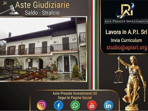 Appartamento in Via XXV Aprile, 108, Savoulx, Oulx