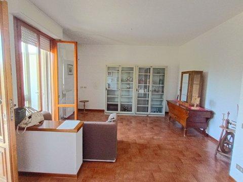 Quadrilocale in Via Galileo Galilei, Centro, Gambassi Terme