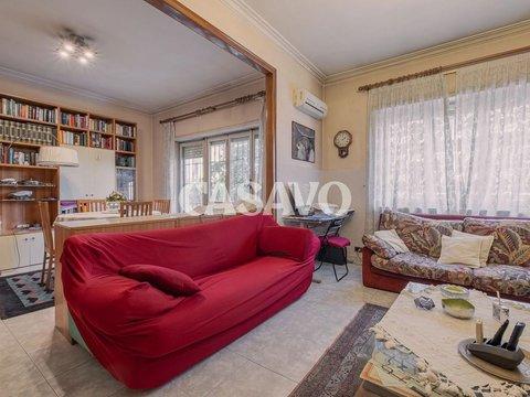 Appartamento in Via Ugo Balzani, 10, Bologna, Roma