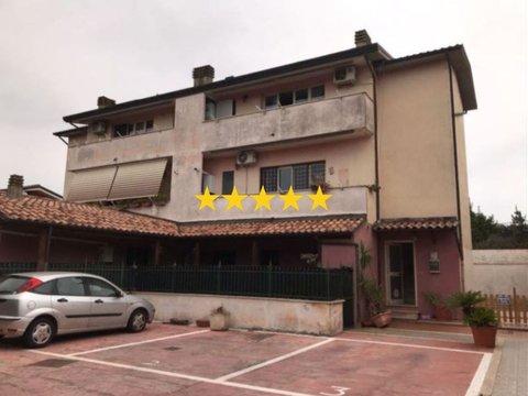 Trilocale in Via Francolise, Trigoria , Roma