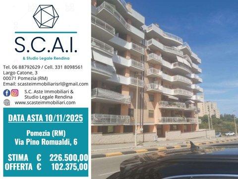 Appartamento su due piani in Via Pino Romualdi, 6, Centro, Pomezia
