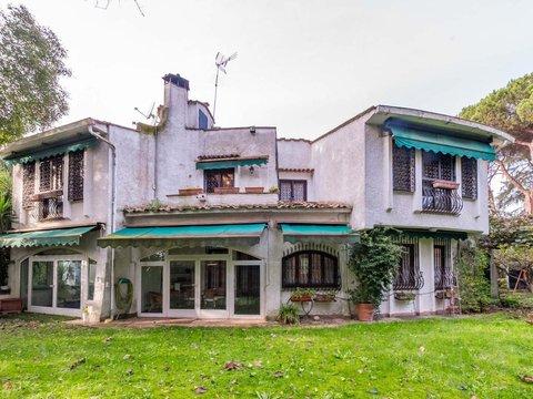 Villa in Via Crevalcore, 15, Sacrofano