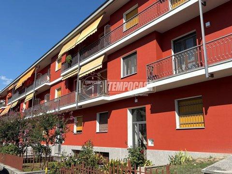 Trilocale in Via Pastrengo, 110, Vallere - Mercato - Santa Maria, Moncalieri
