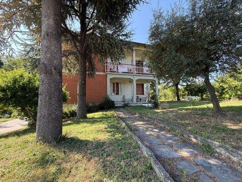 Appartamento in Via Merlino, 195, Castelletto, Valsamoggia