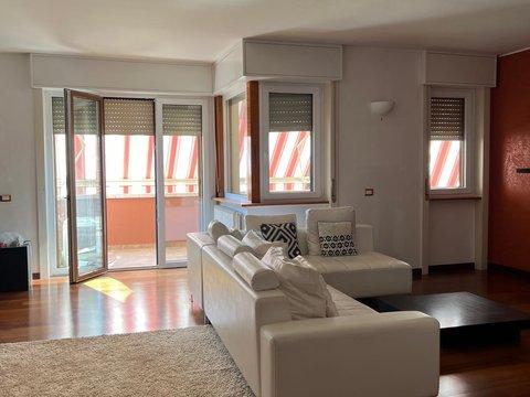 Bilocale in Via Lazio, 6, Pieve Emanuele
