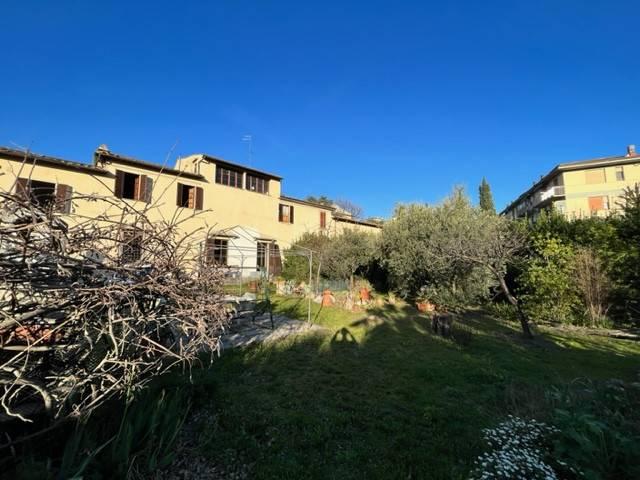 Quadrilocale via Gabriele D'Annunzio 72, Coverciano, Firenze