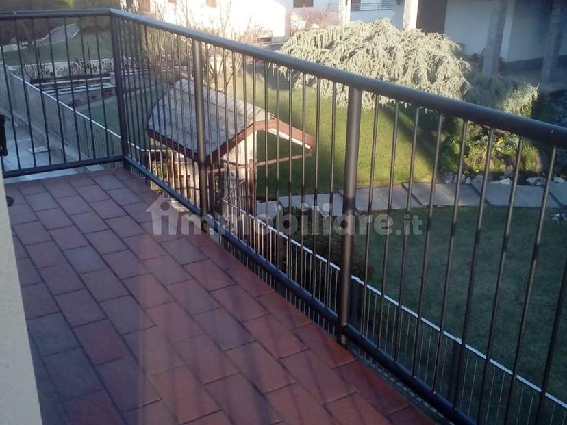 Villa unifamiliare, nuova, 180 m², Milano