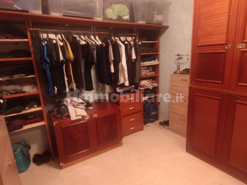Appartamento in villa via Aliprando Caprioli 47, Casalotti, Roma