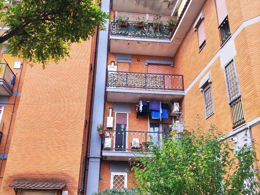 Trilocale viale dei Promontori 266, Ostia Levante, Roma