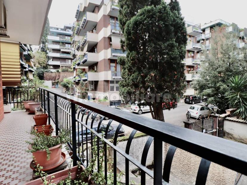 Appartamento via Domenico Lupatelli 20, Villa Bonelli, Roma
