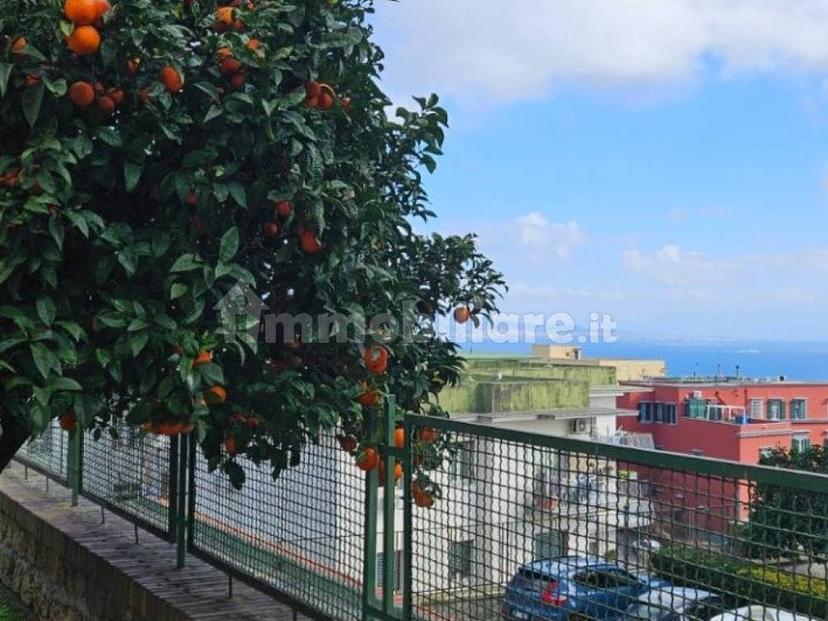 Trilocale via del Parco Primavera, Posillipo, Napoli