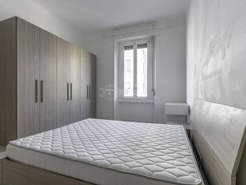 Trilocale via Francesco Brioschi 98, Pezzotti - Meda, Milano