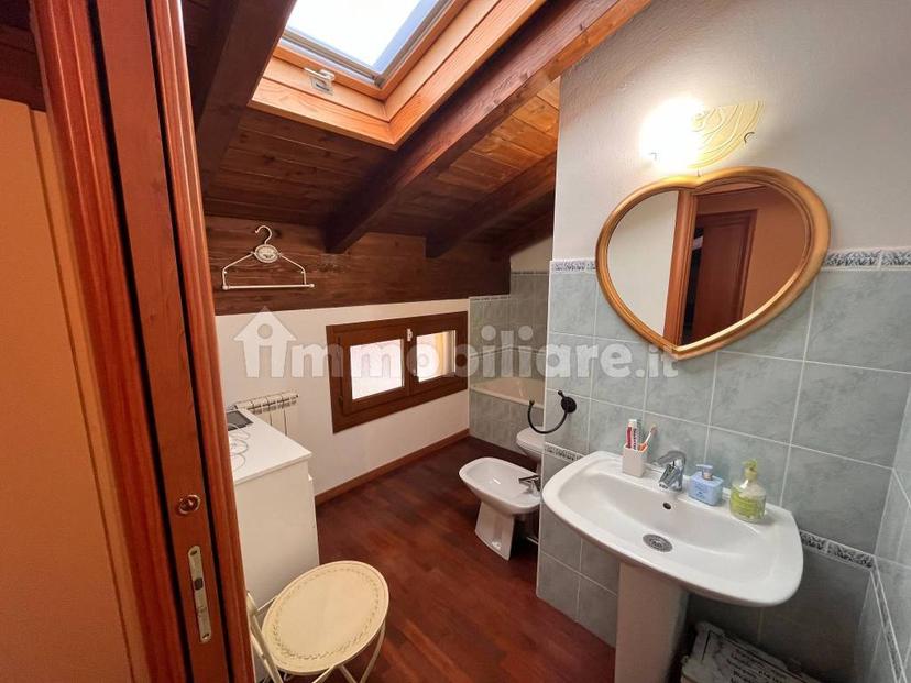 Villa bifamiliare via Ca' Priva, Pellizzara, Castel San Pietro Terme