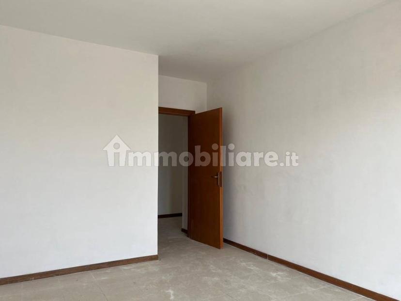 Bilocale via Giulio Galli 80, La Giustiniana, Roma