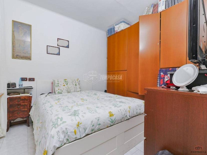 Trilocale via Emilia Ponente 340, Borgo Panigale, Bologna