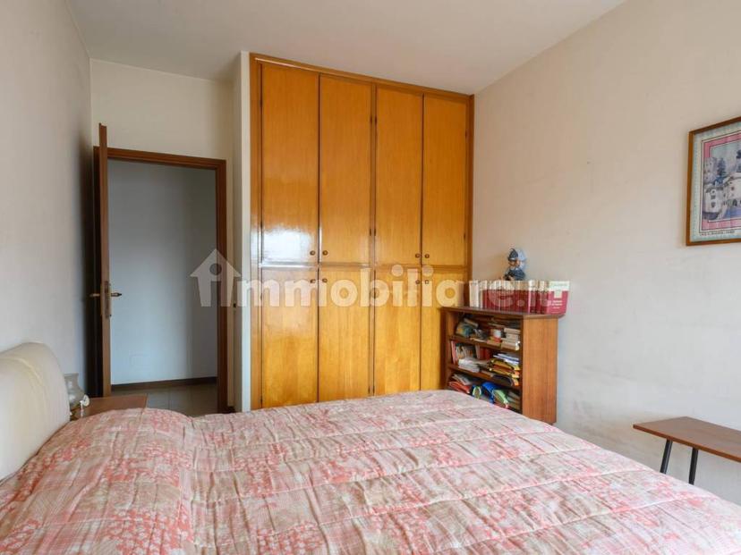 Quadrilocale via Giampiero Combi, Roma 70, Roma