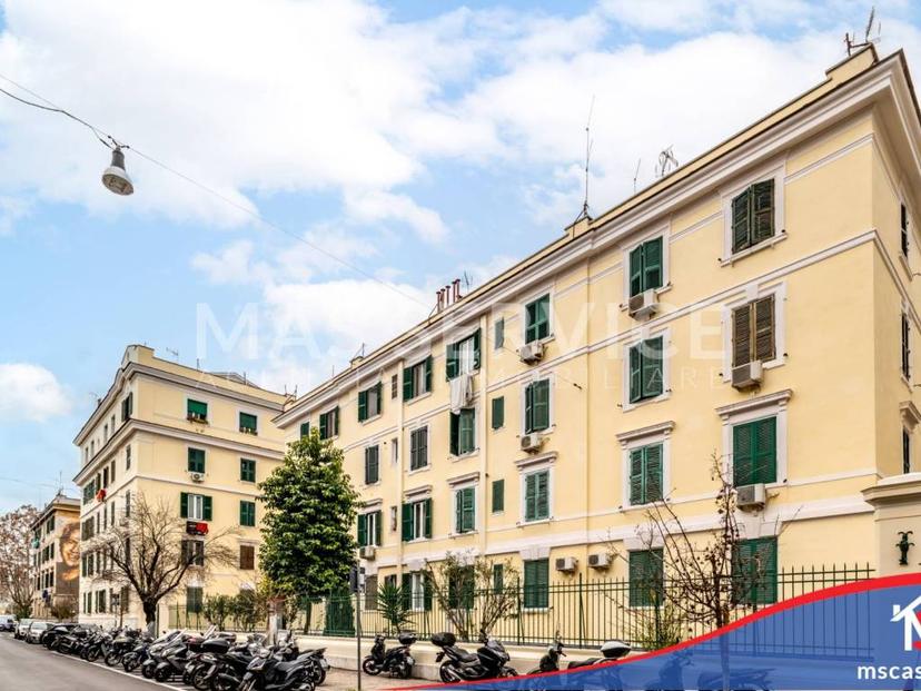 Trilocale via Galileo Ferraris, Testaccio, Roma