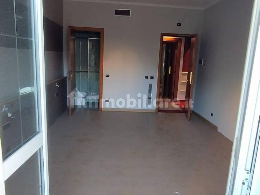 Appartamento via Villafranca, Castro Pretorio, Roma