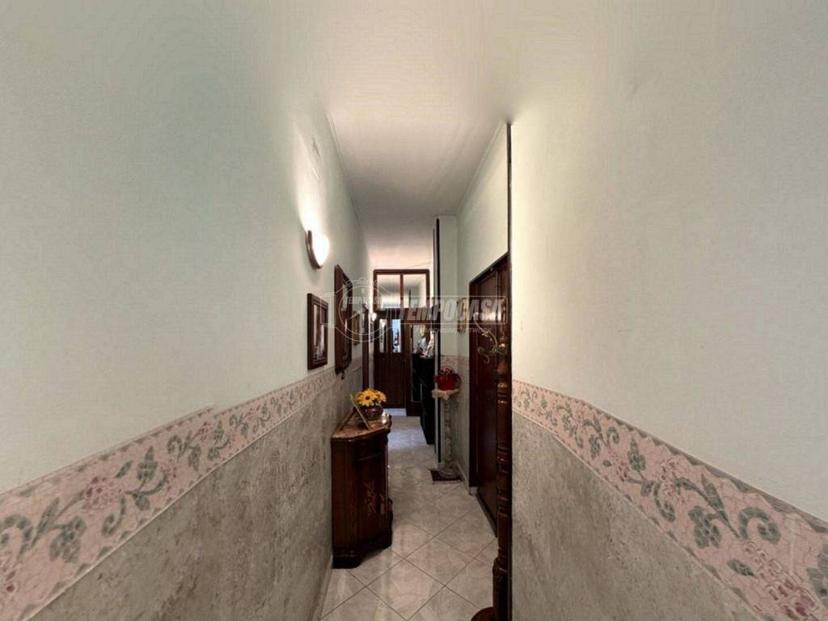 Bilocale via Bari 28, Centro, Casoria