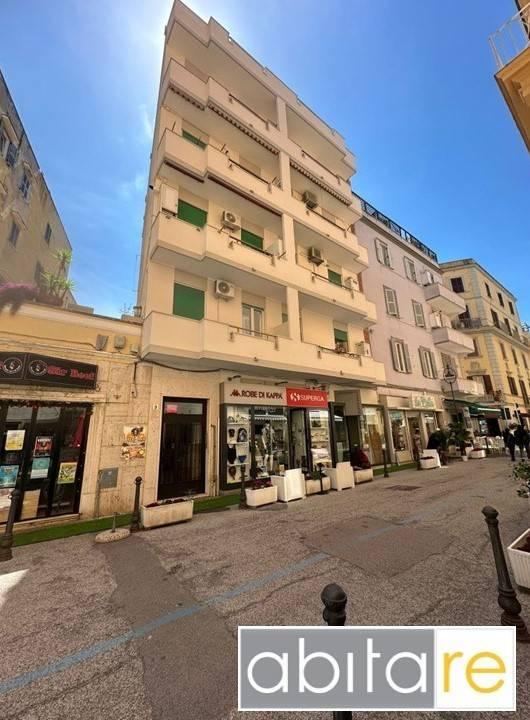 Trilocale via 20 Settembre 9, Centro Storico, Anzio