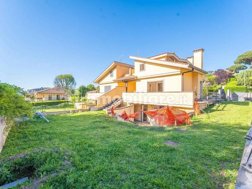 Villa bifamiliare via delle Ortensie, Centro, Rocca di Papa — foto 33 di 37