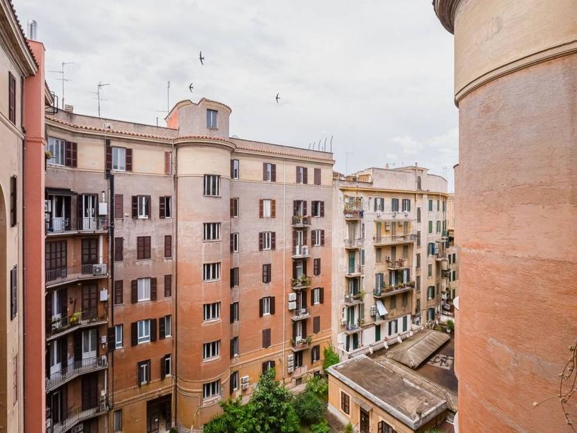 Appartamento viale dell'università, San Lorenzo, Roma