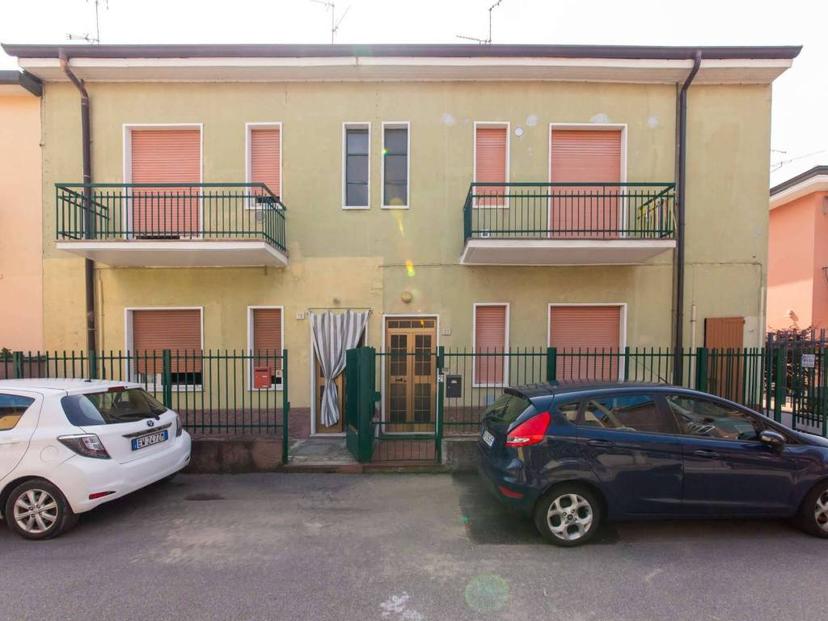 Appartamento via Grado 19, Centro, Bollate