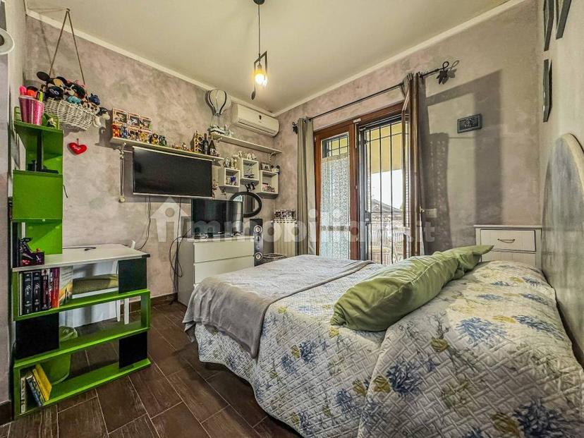 Villa plurifamiliare via Cavizzana, Infernetto, Roma