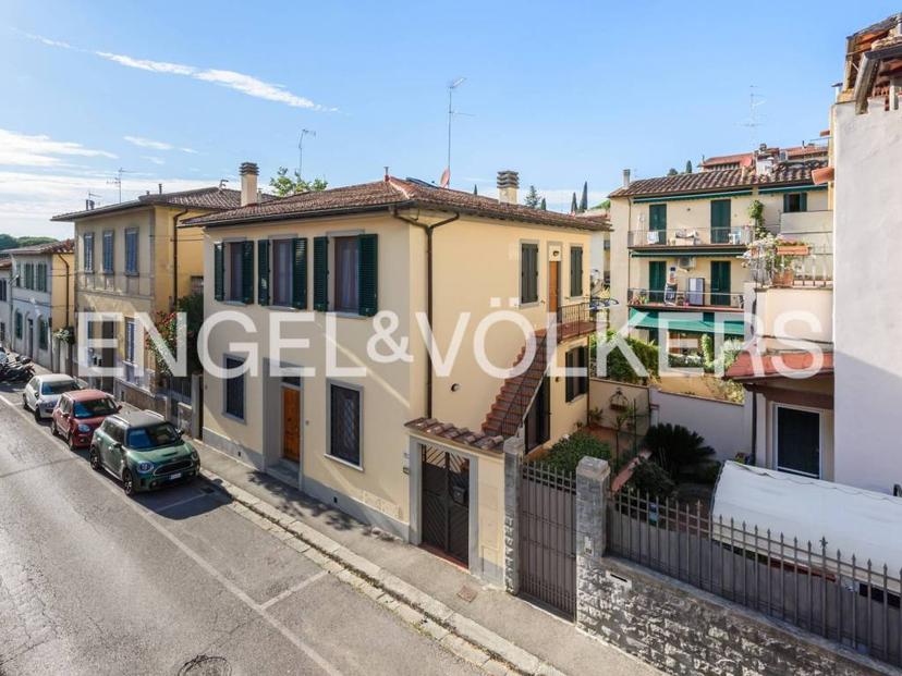 Trilocale via Leonardo Ximenes, Due Strade - San Gaggio, Firenze