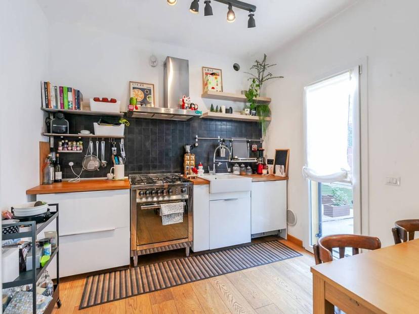 Villa a schiera via delle Grigne, Novate Milanese