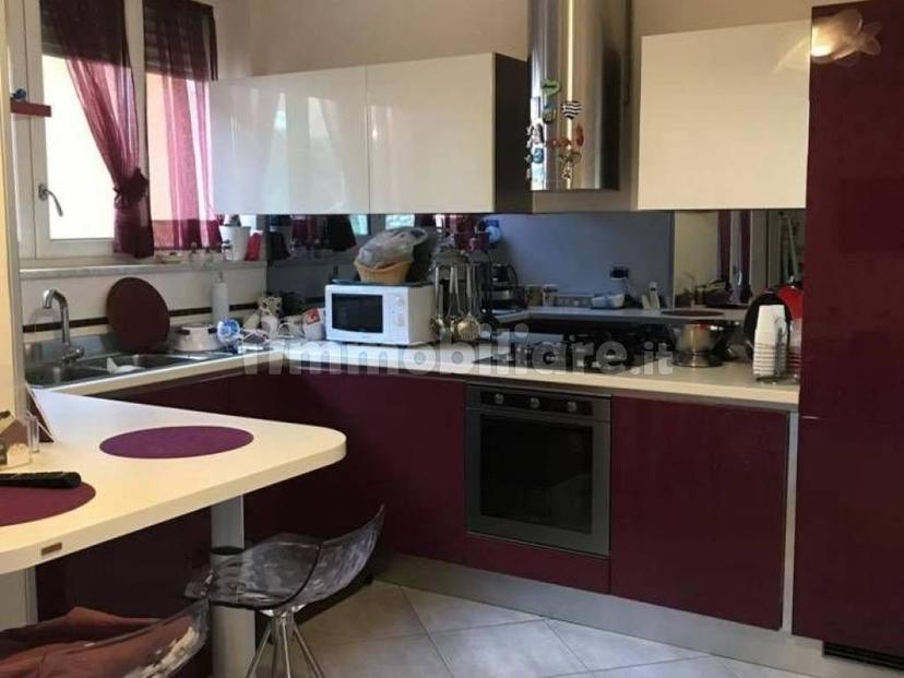 Appartamento via Provinciale Montagna Spaccata 290, Pianura, Napoli