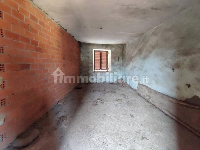 Terratetto unifamiliare via Vittorio Veneto  70, Centro, Lessolo