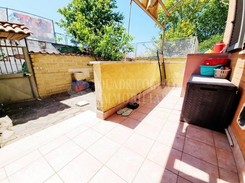 Villa a schiera via Francesco Fogolla 96, Acilia, Roma
