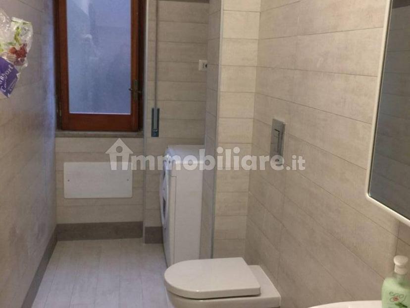 Quadrilocale ottimo stato, quinto piano, Soccavo, Napoli