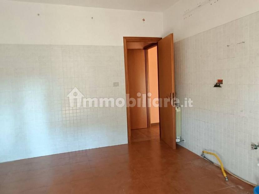 Bilocale via Arnaldo Foschini 10, Pisana - Bravetta, Roma