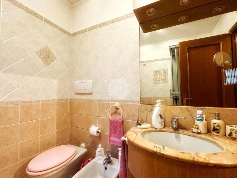 Villa plurifamiliare via Santa Domenica Talao 43, Anagnina, Roma