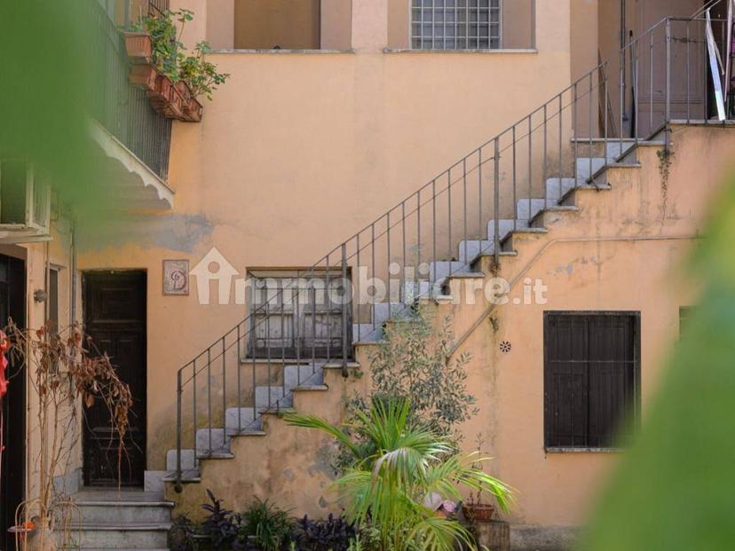 Monolocale via dei Quintili, Torpignattara, Roma