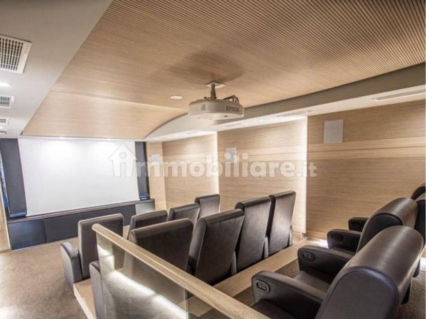 Trilocale viale Giorgio Ribotta, 21, Torrino, Roma